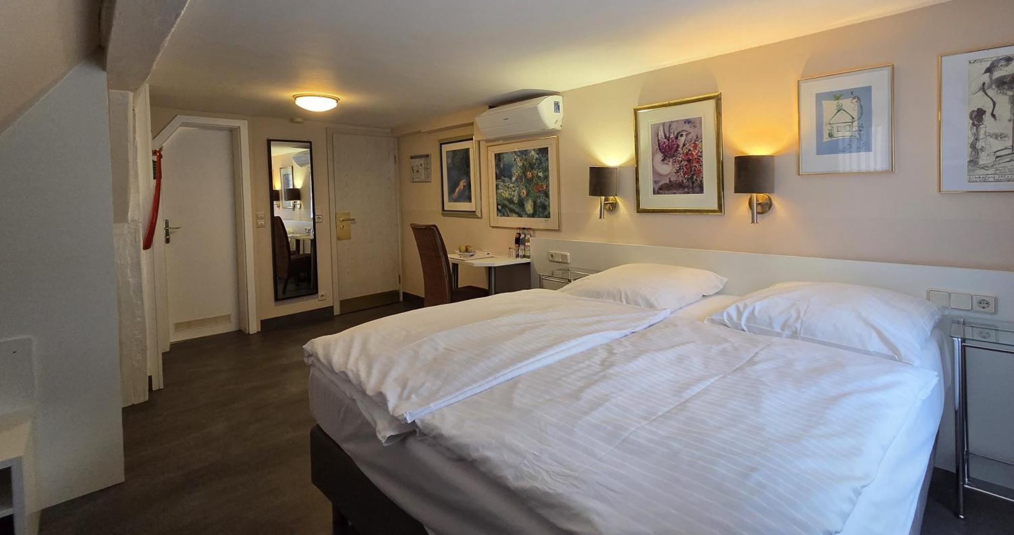 Hotel Garni "Am Ellinger Tor" Weissenburg in Bayern Luaran gambar